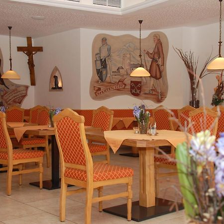 Hotel Braeuwirt Kirchberg en Tyrol Extérieur photo