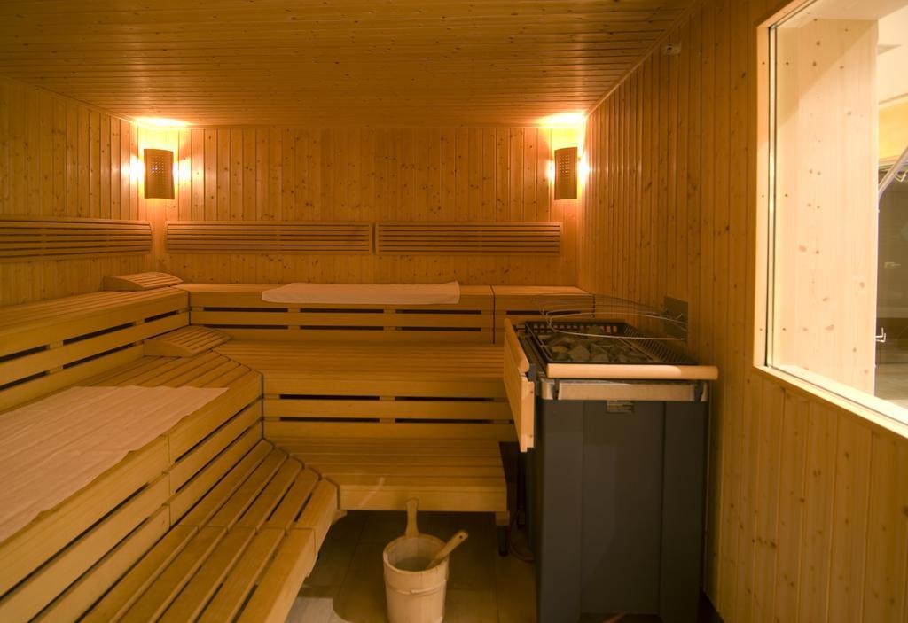 Hotel Braeuwirt Kirchberg en Tyrol Extérieur photo